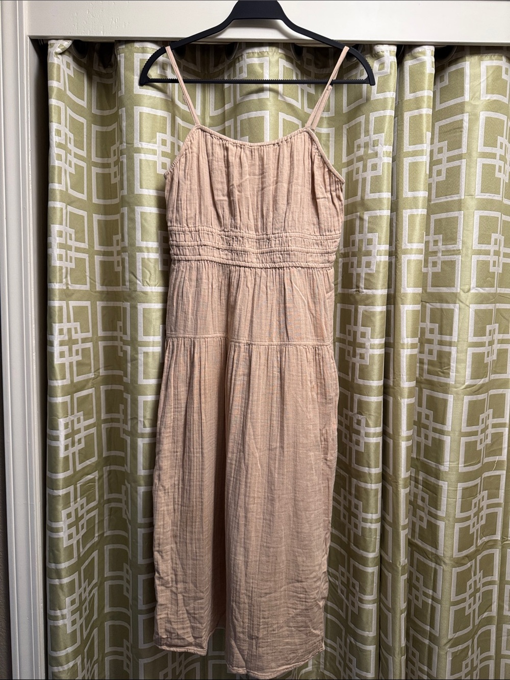 Old Navy Blush Pink Sleeveless Spaghetti Strap Midi Dress